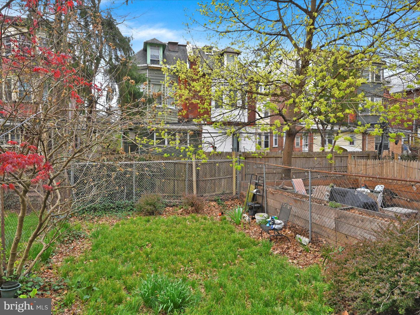 5030 Hazel Ave