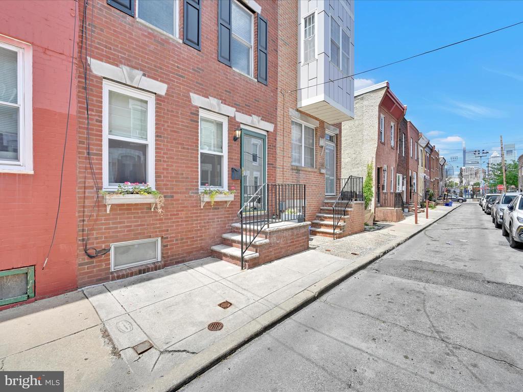 1152 S Cleveland St
