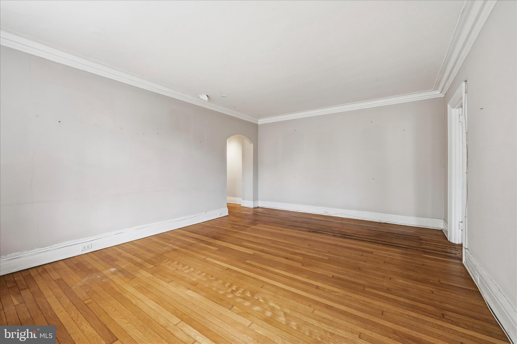 4637 PINE STREET 00 D306