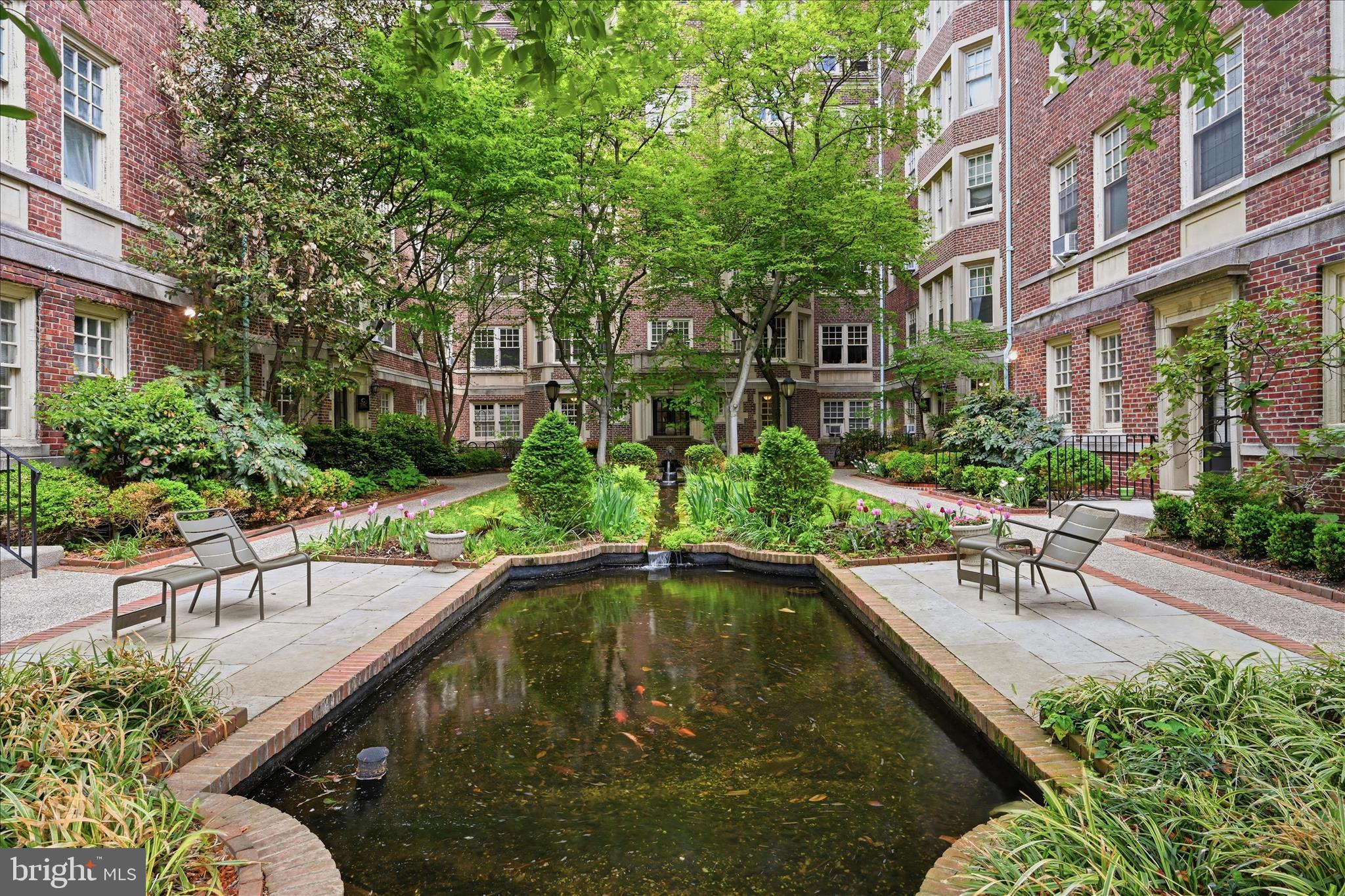 4637 PINE STREET 00 D306