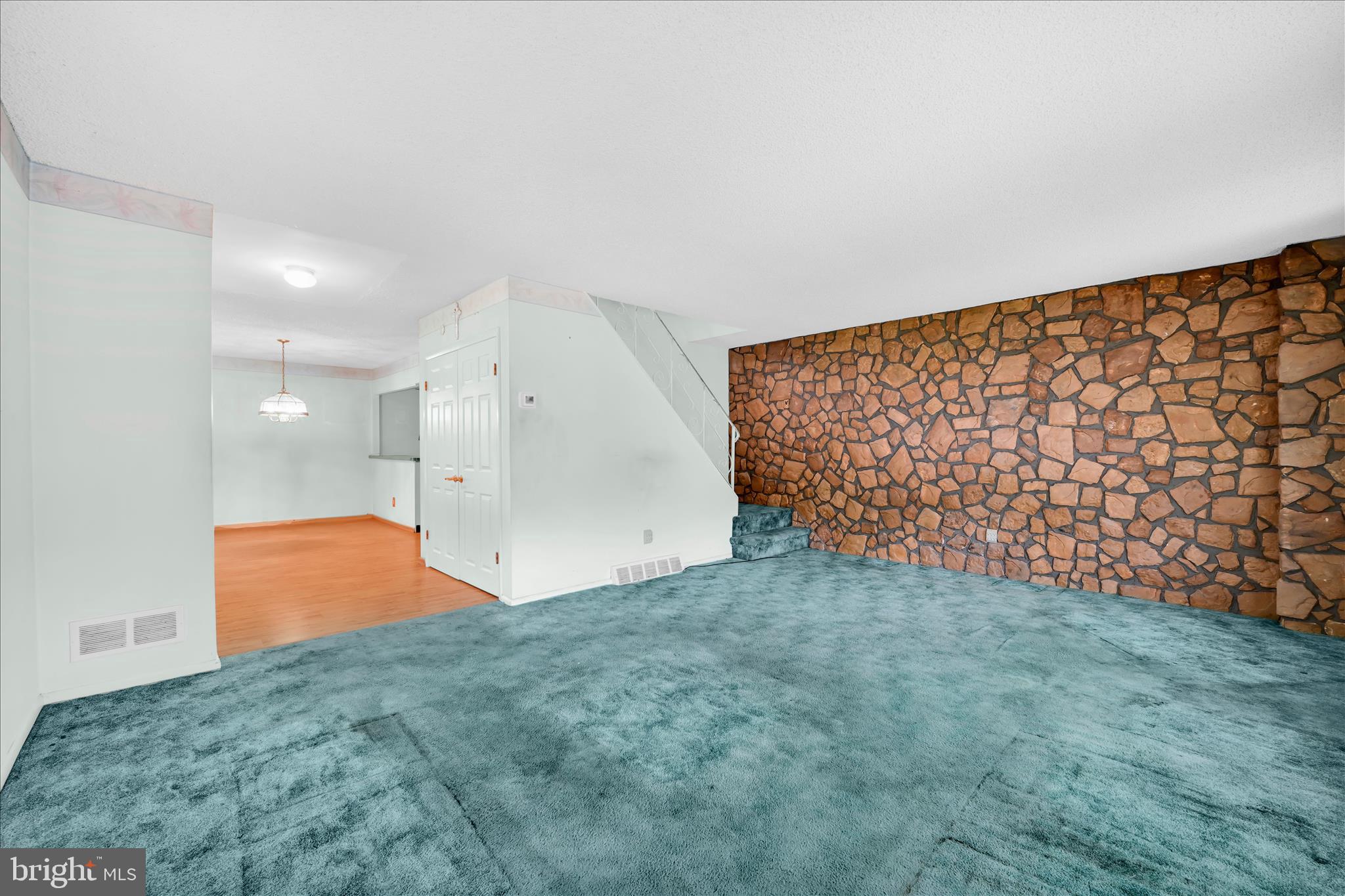 110 GREENDALE ROAD