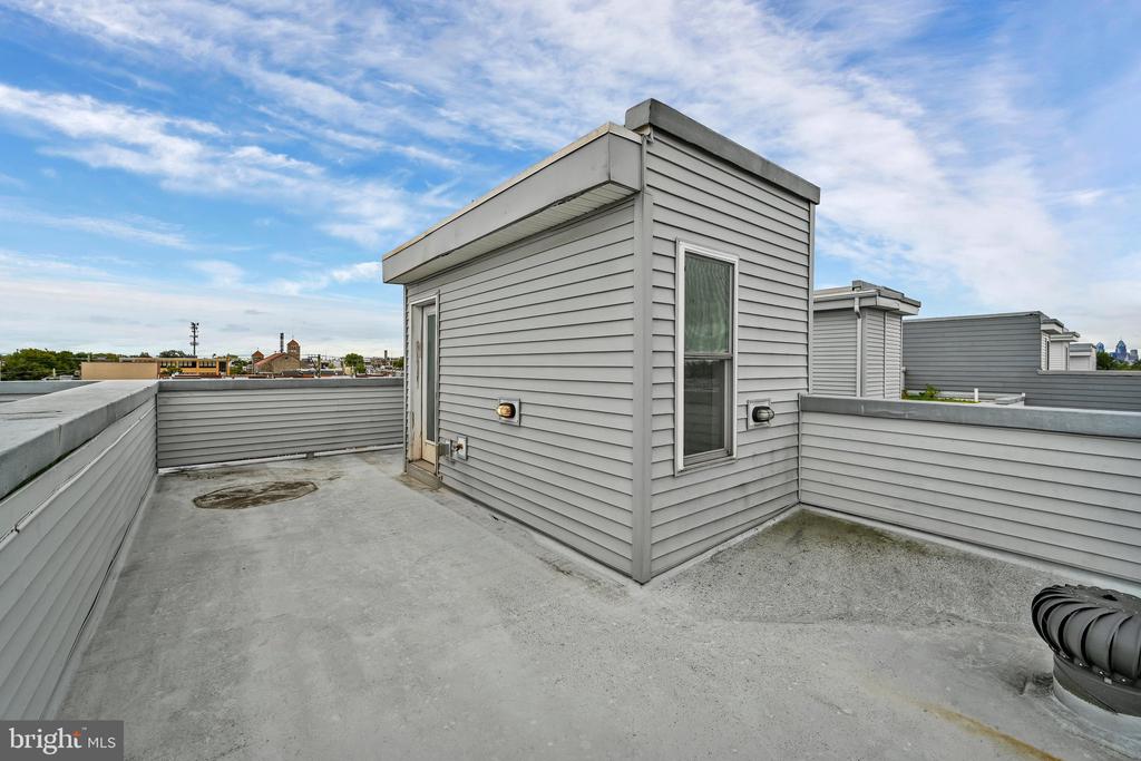 2517 E CAMBRIA STREET Unit: E