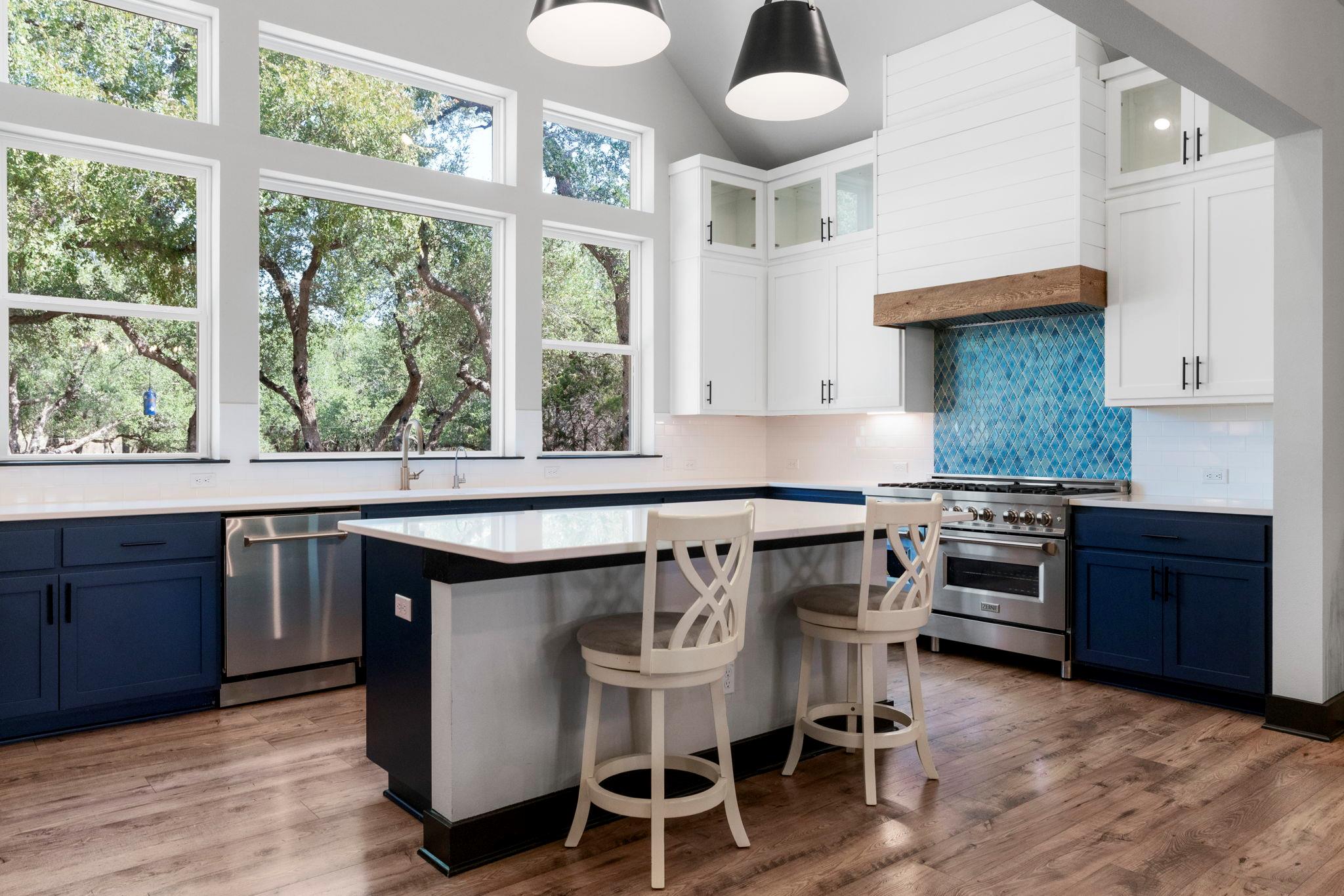 125 Brown Saddle CV, Driftwood