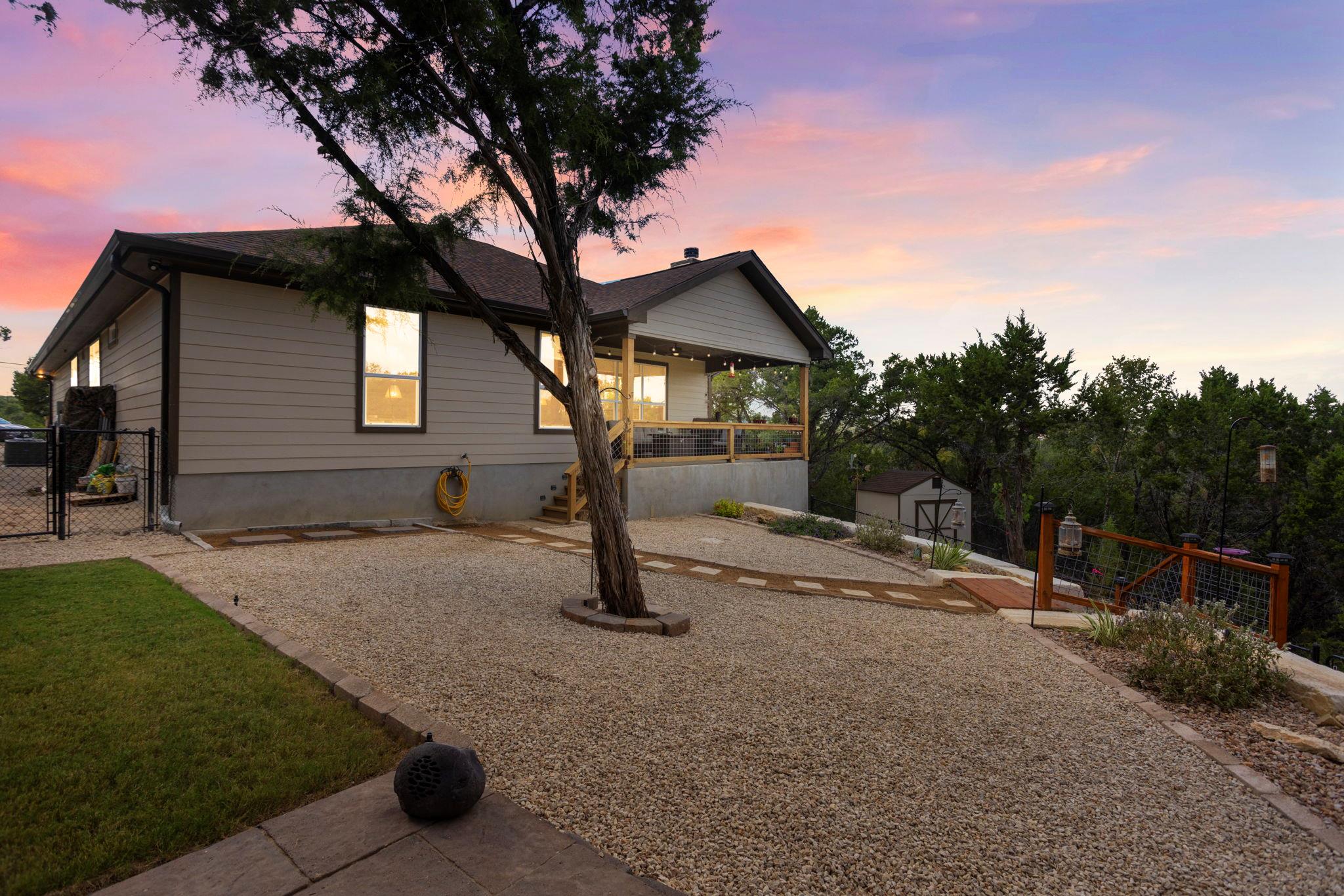 1021 Pinon PASS