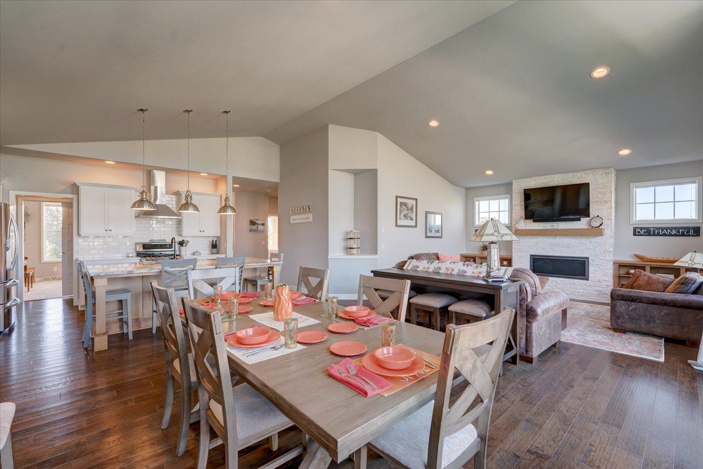 3771 Silverbell Road