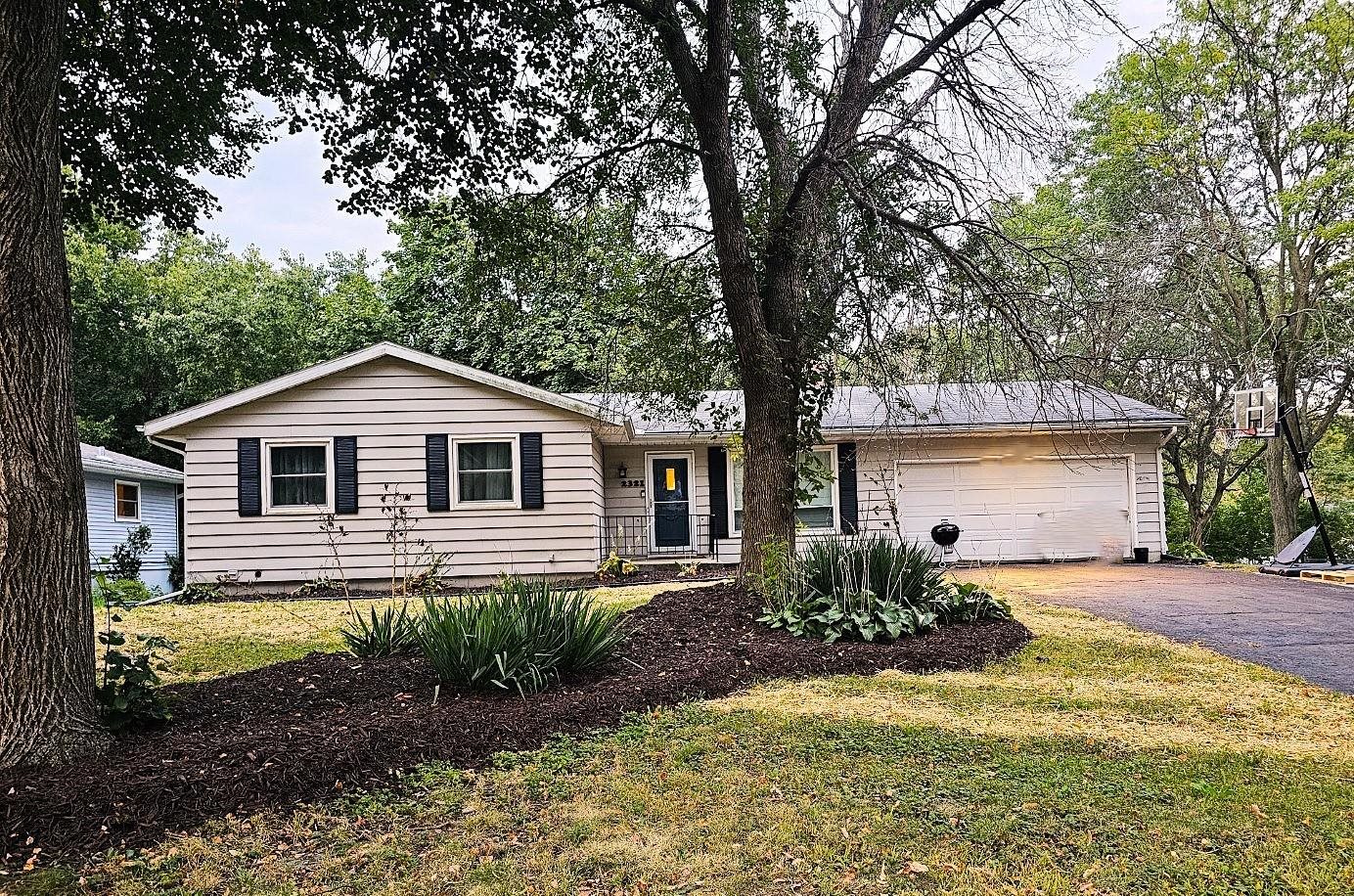 2321 WALTHAM Road