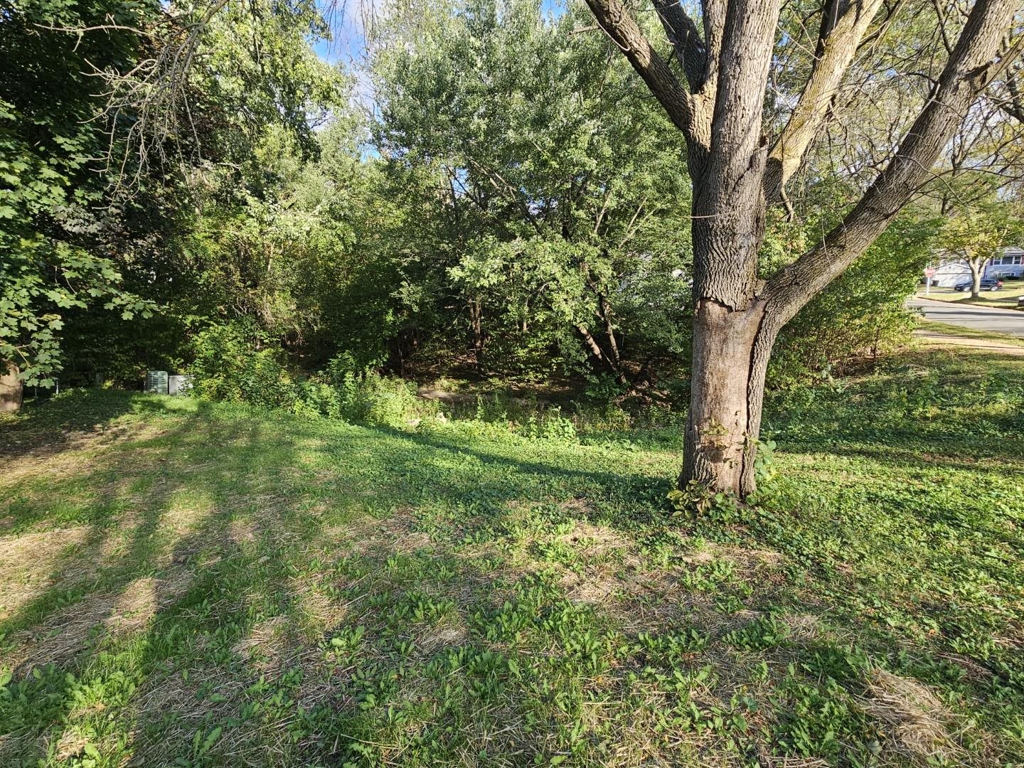 2321 WALTHAM Road