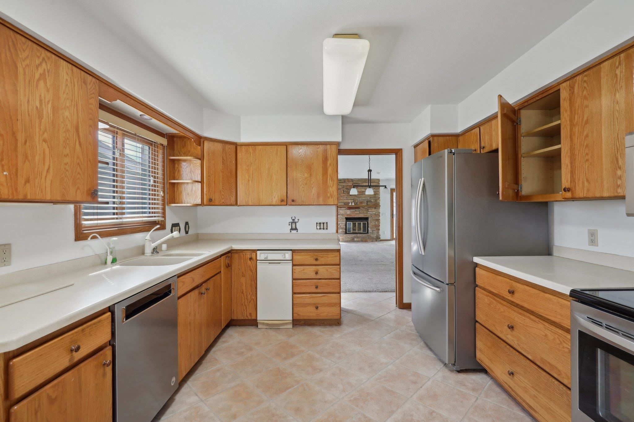 3449 Valley Creek Circle