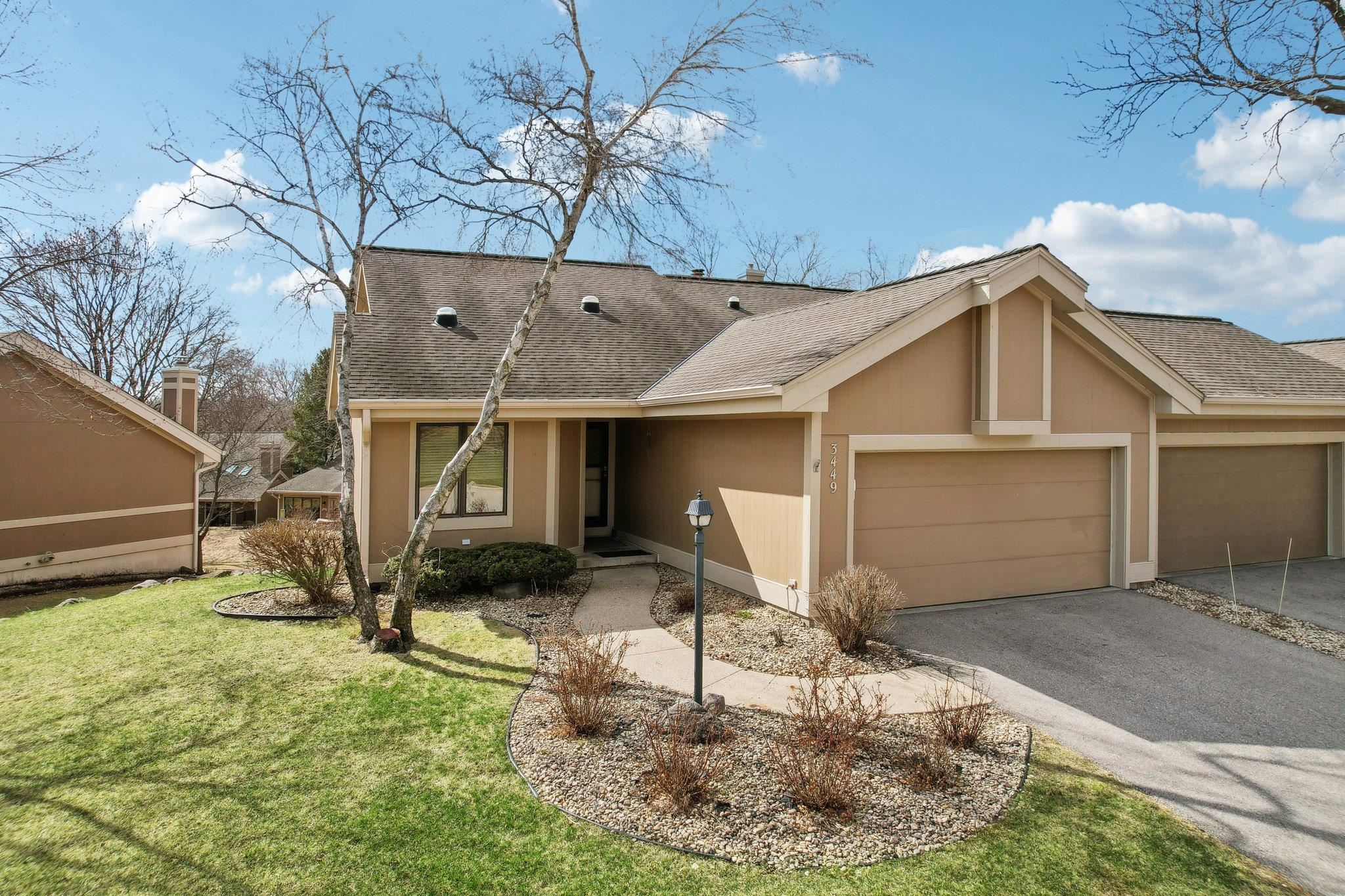 3449 Valley Creek Circle
