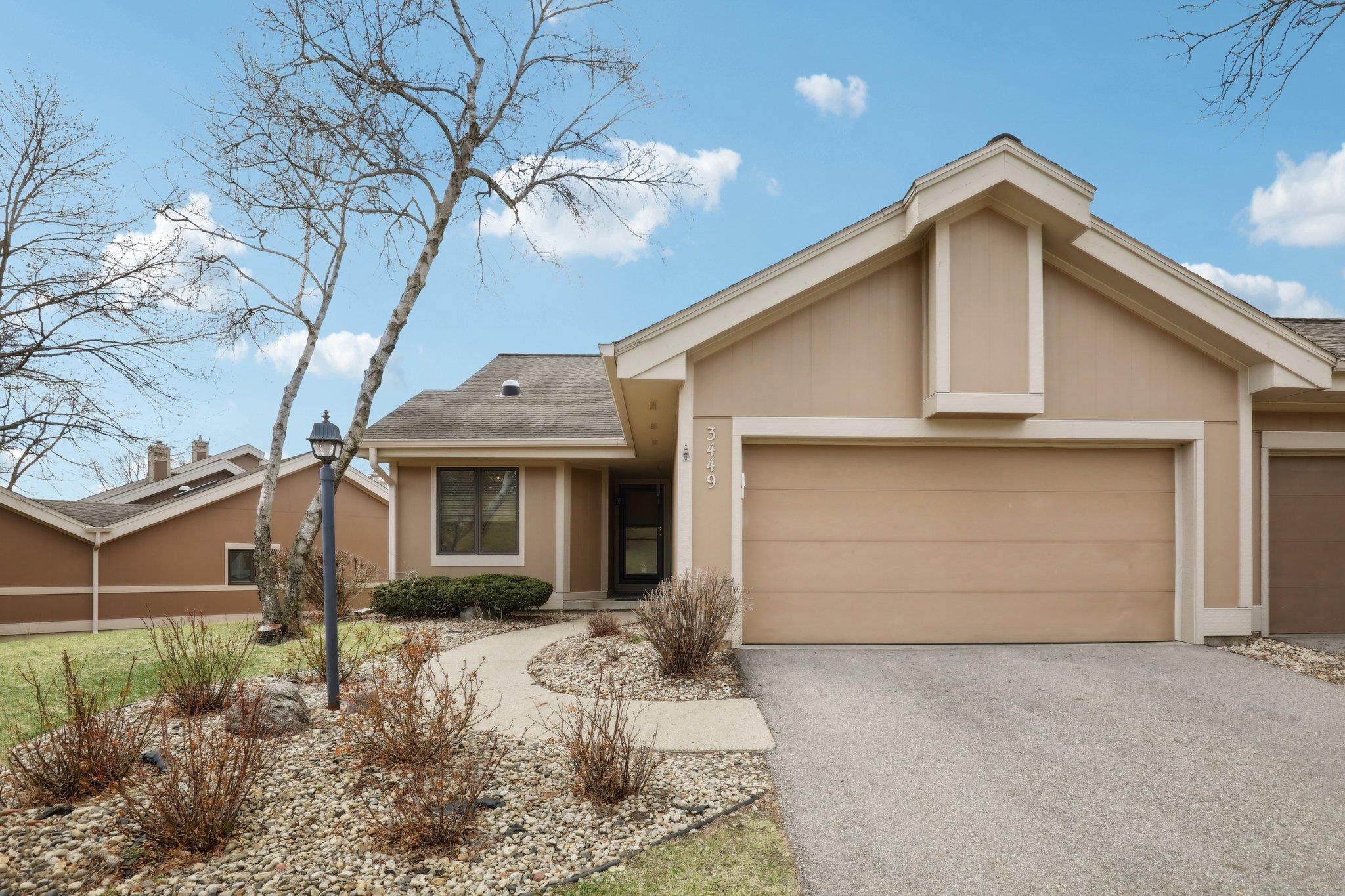 3449 Valley Creek Circle