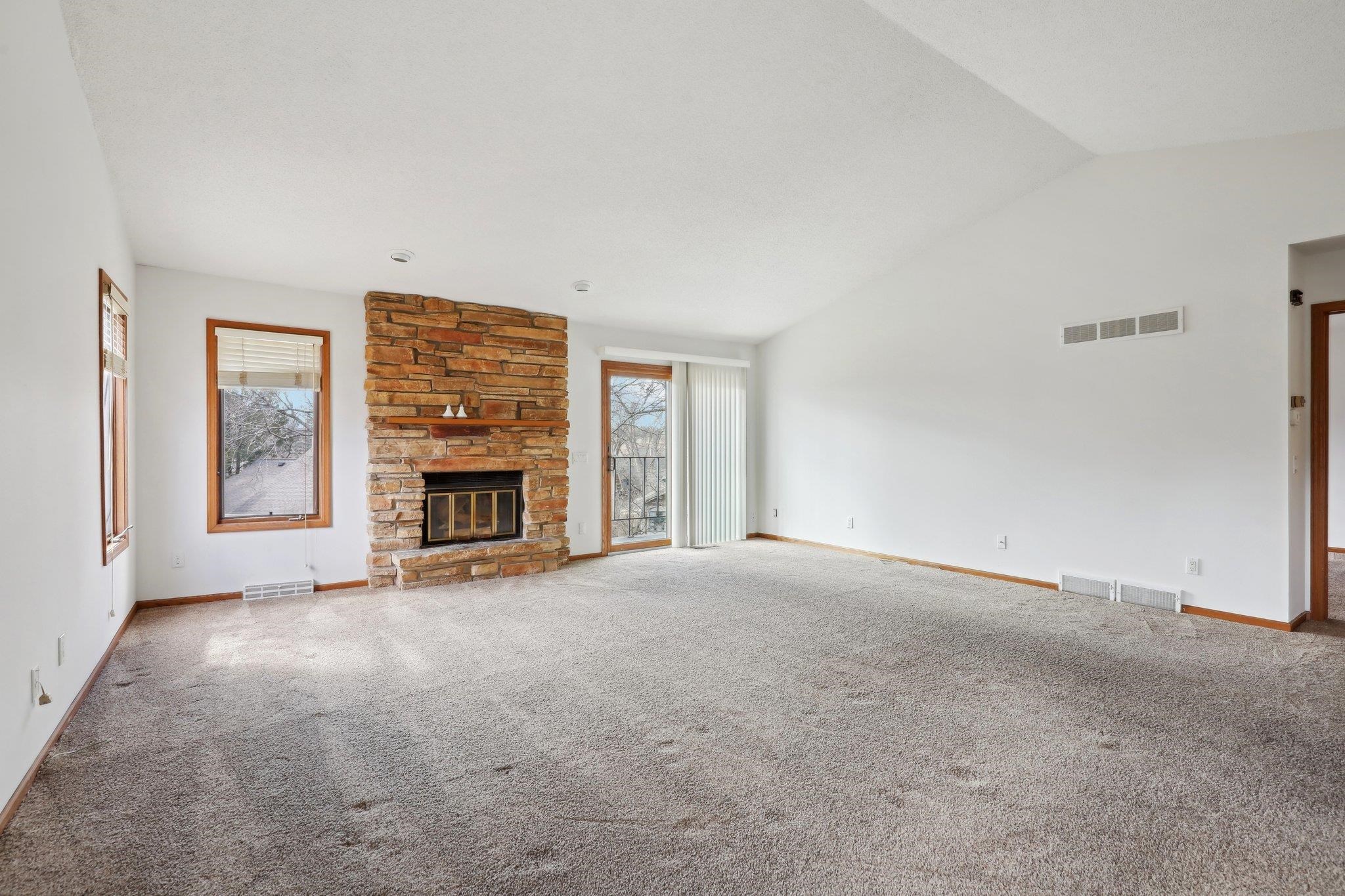 3449 Valley Creek Circle