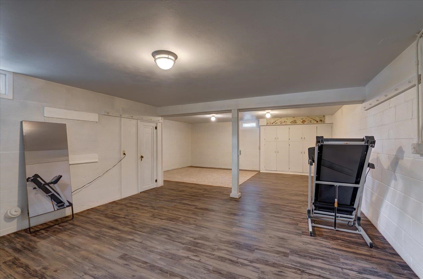 150 1st Street