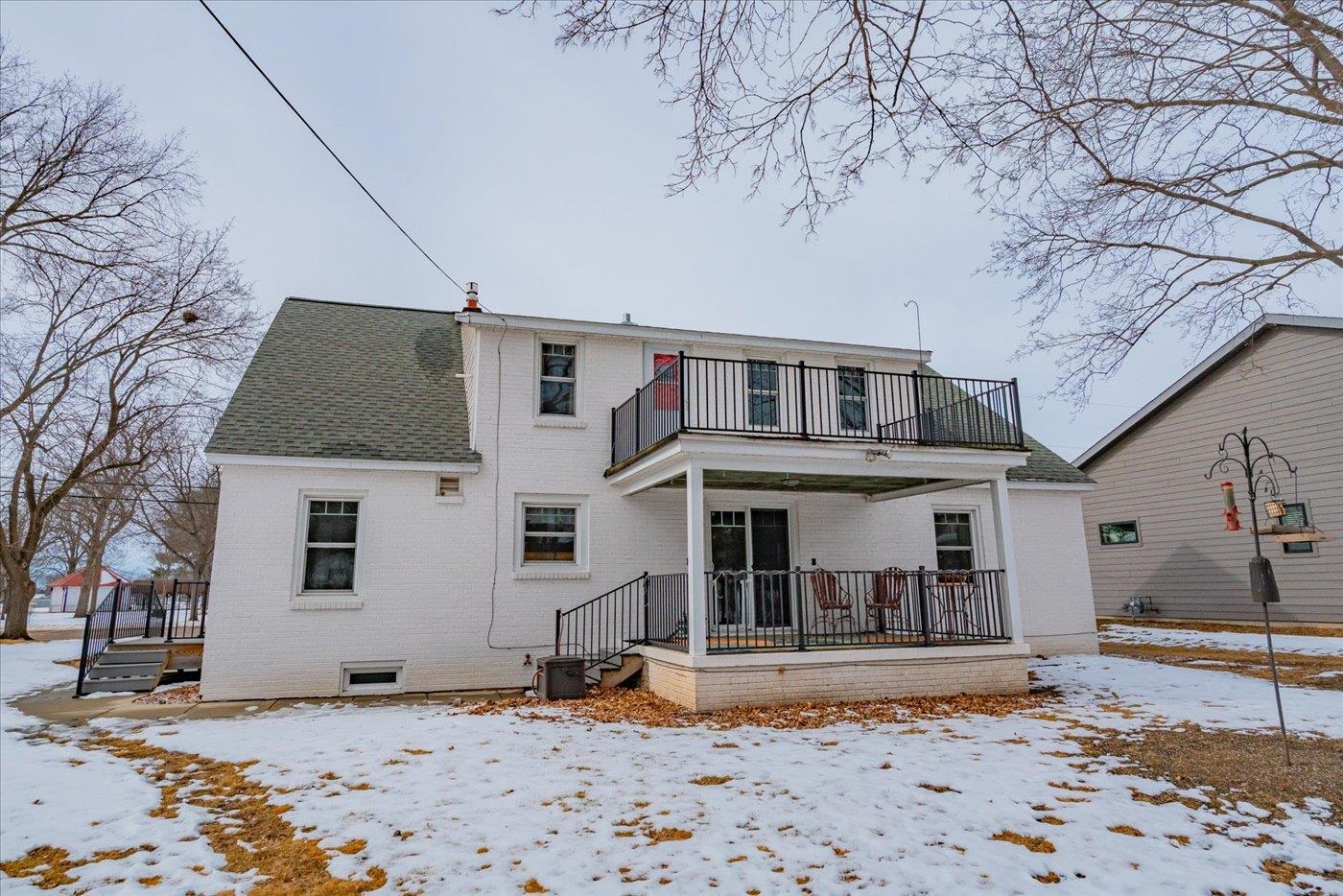 150 1st Street