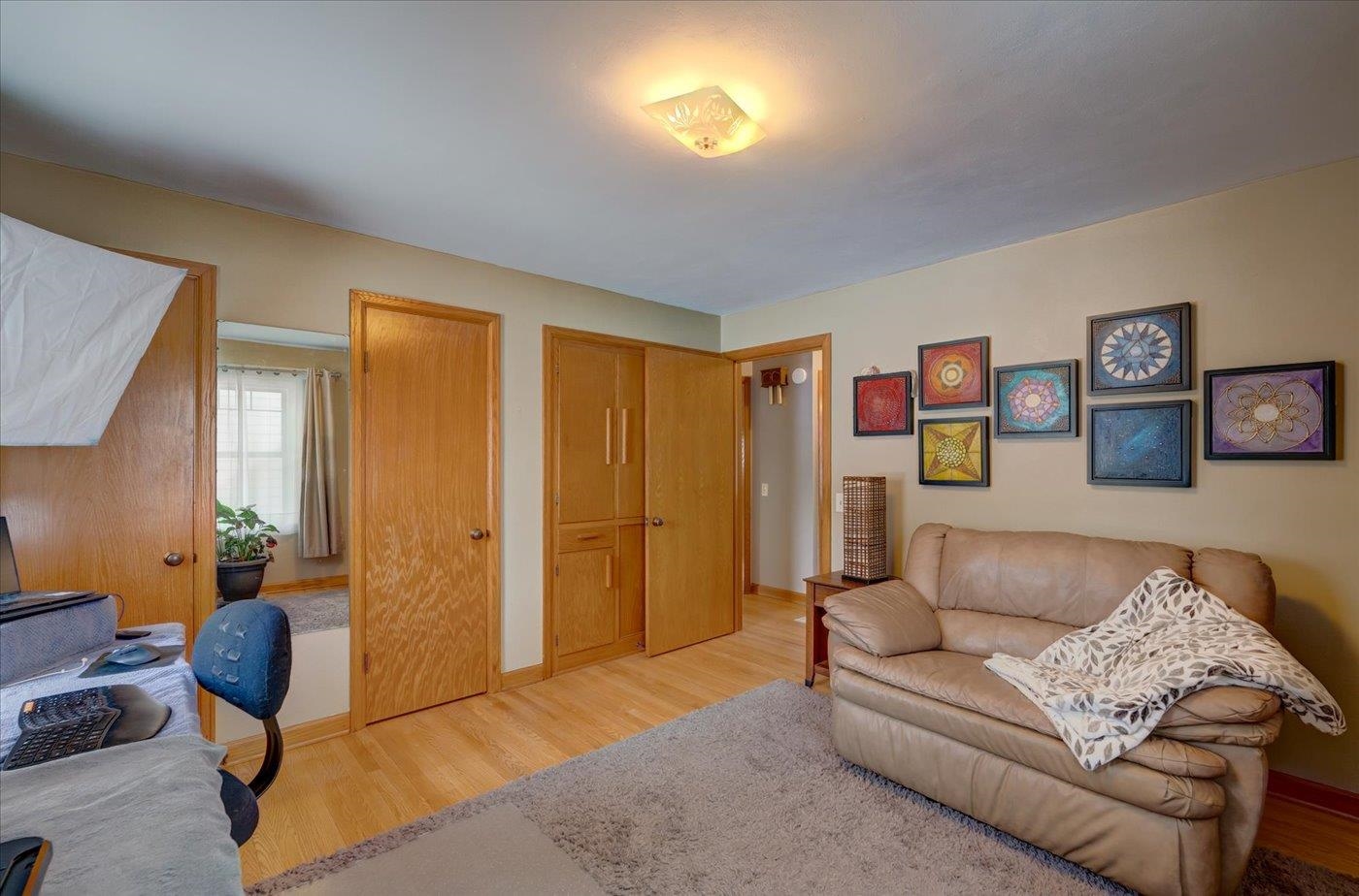 150 1st Street