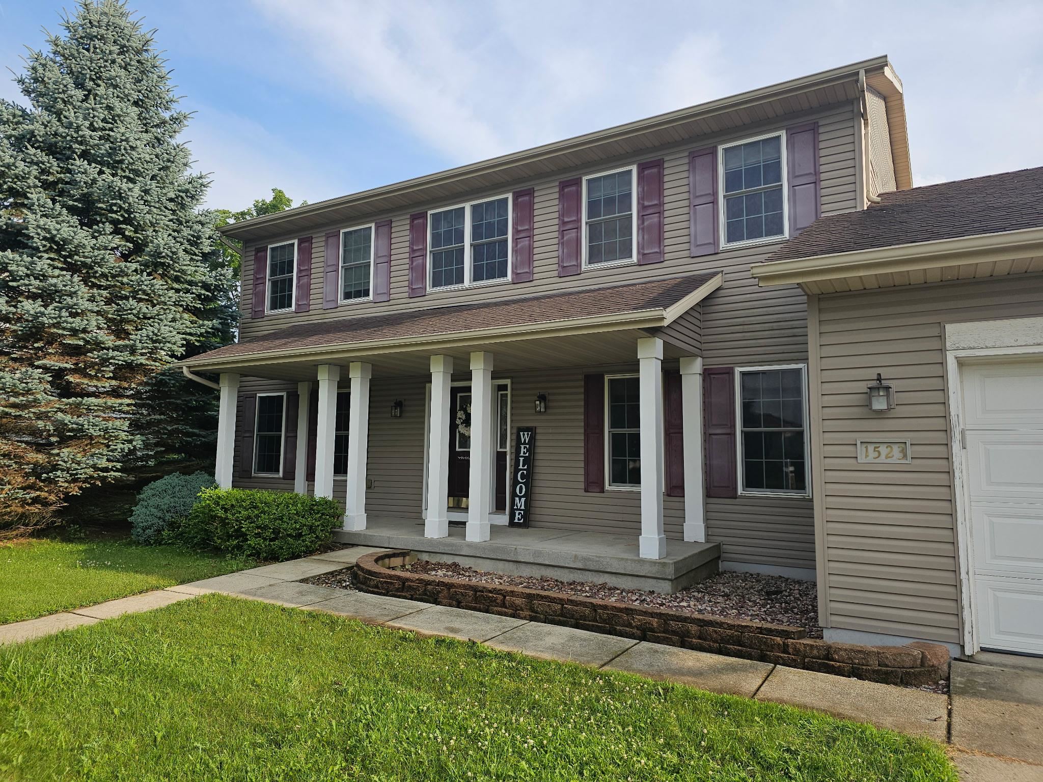 1523 St Albert The Great Drive