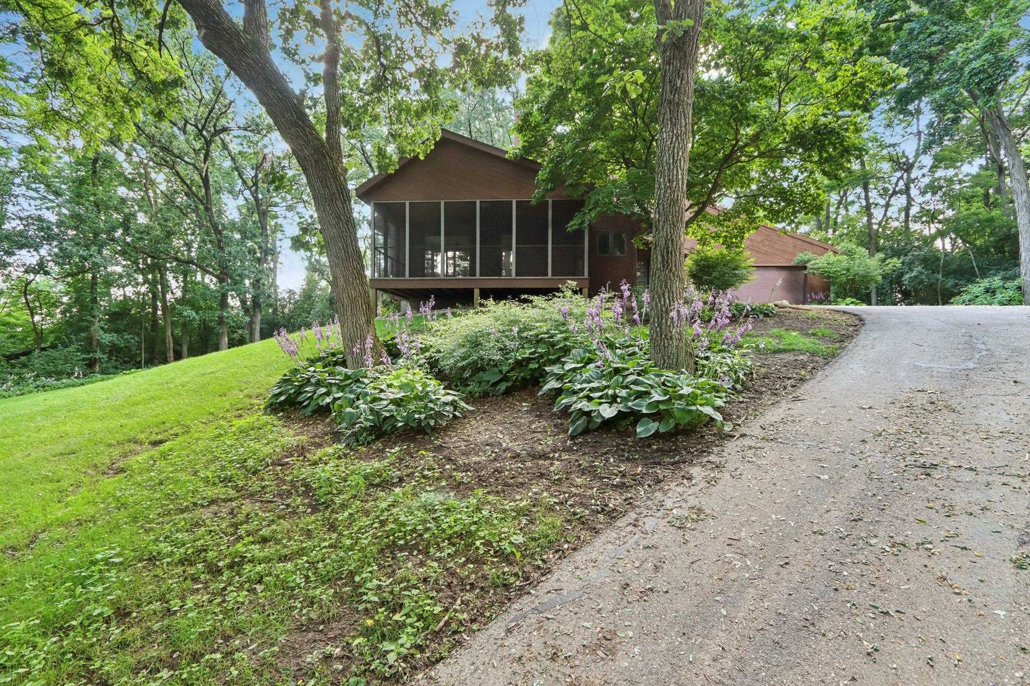 6853 Shagbark Court