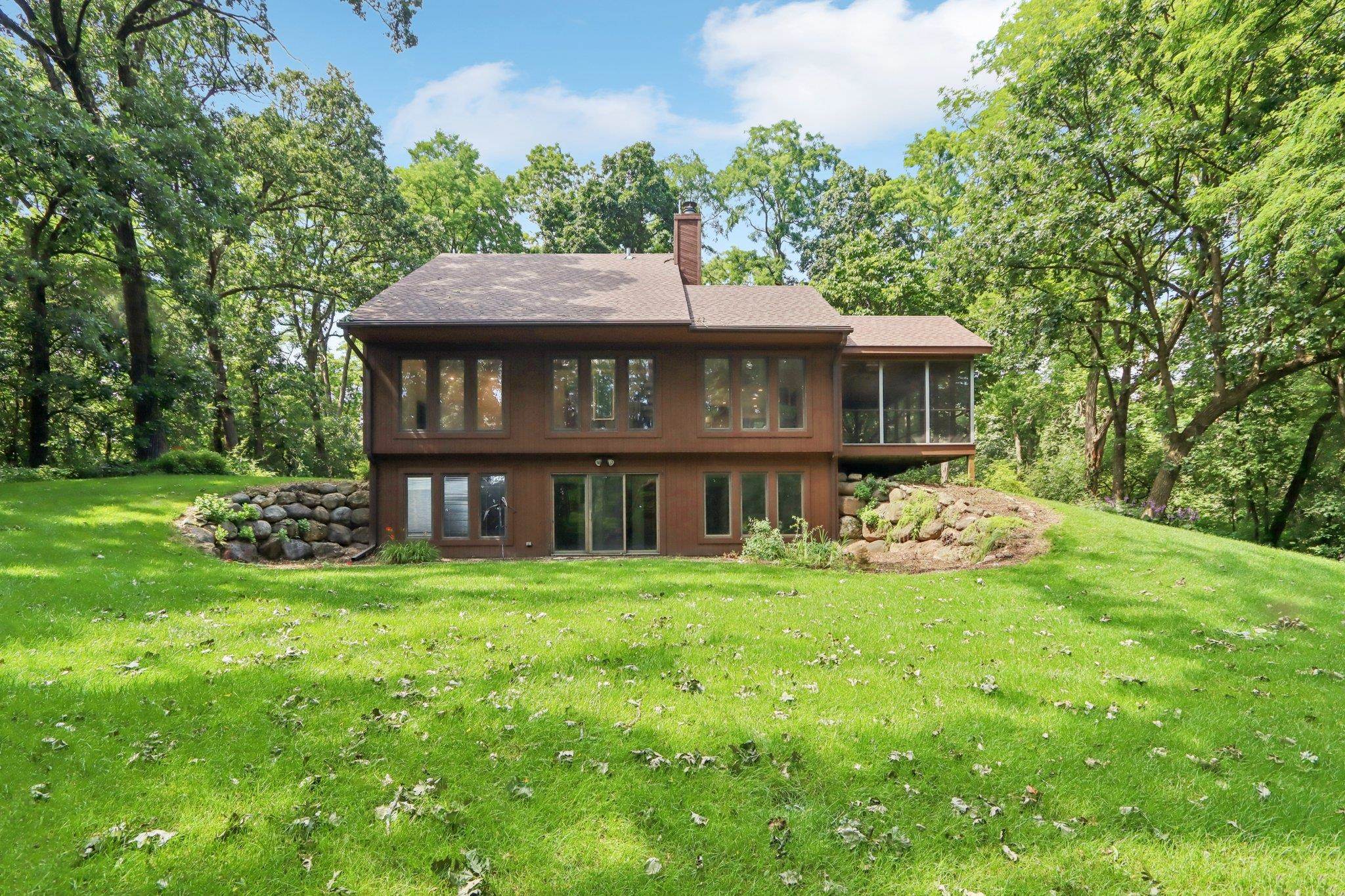 6853 Shagbark Court