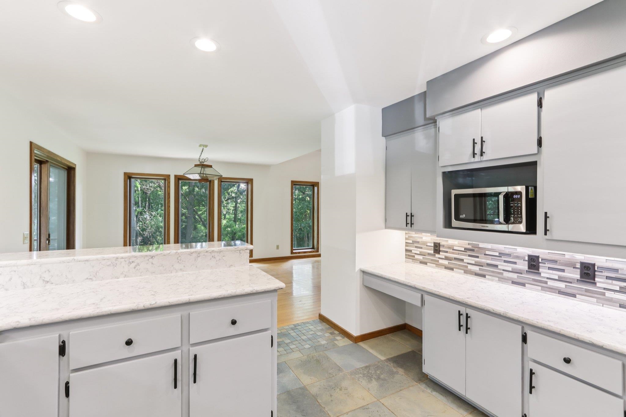 6853 Shagbark Court