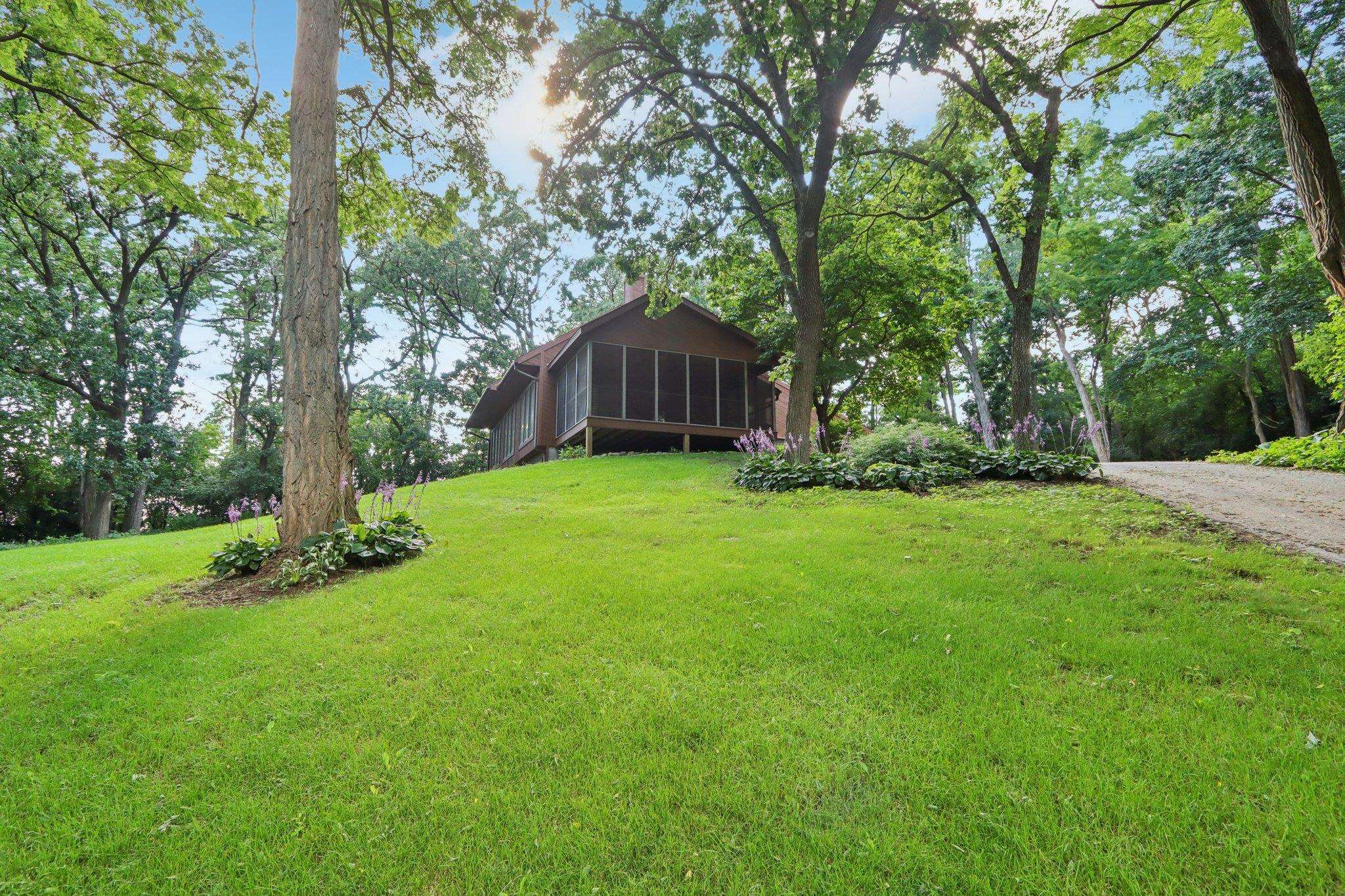 6853 Shagbark Court