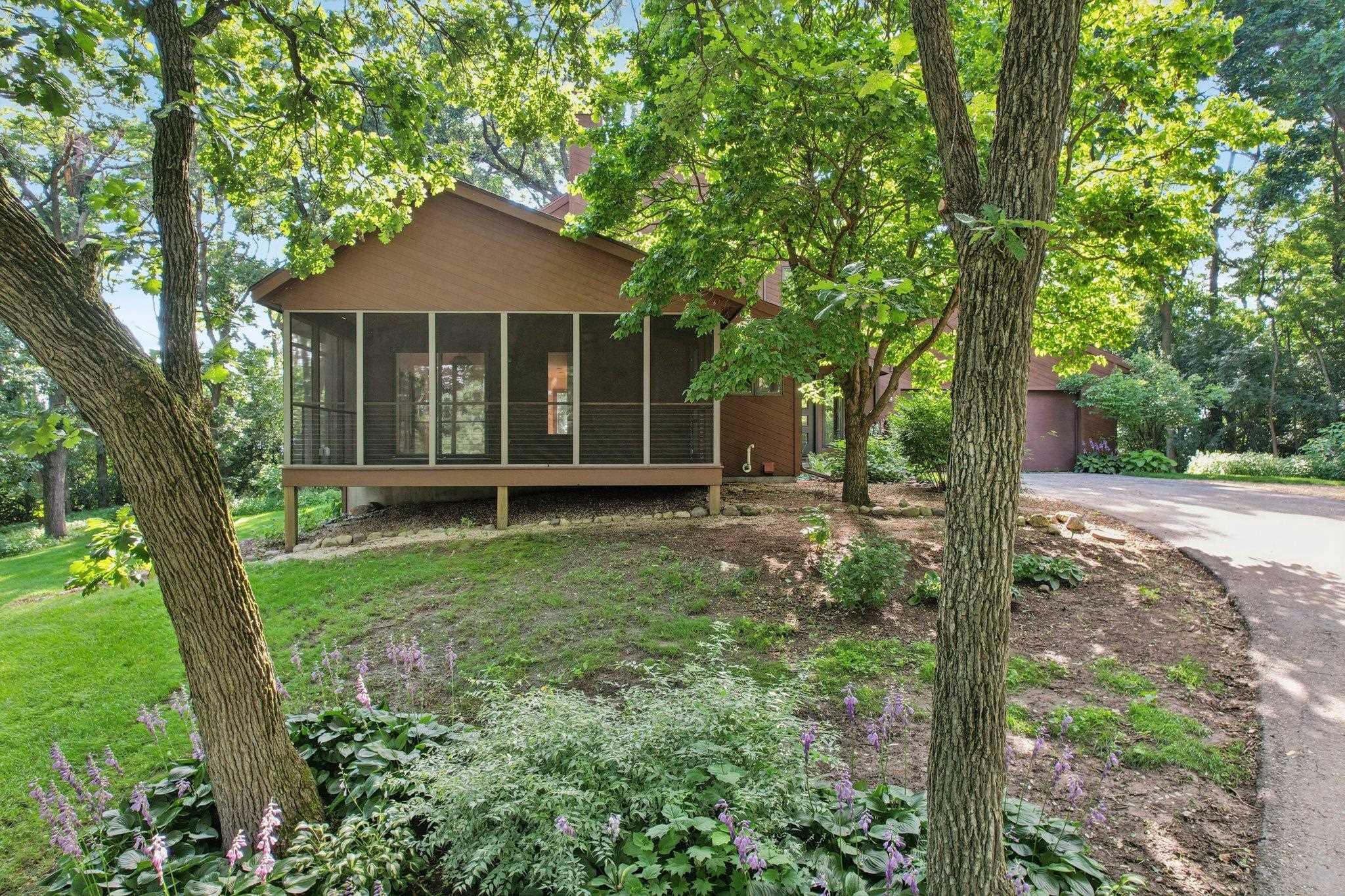 6853 Shagbark Court
