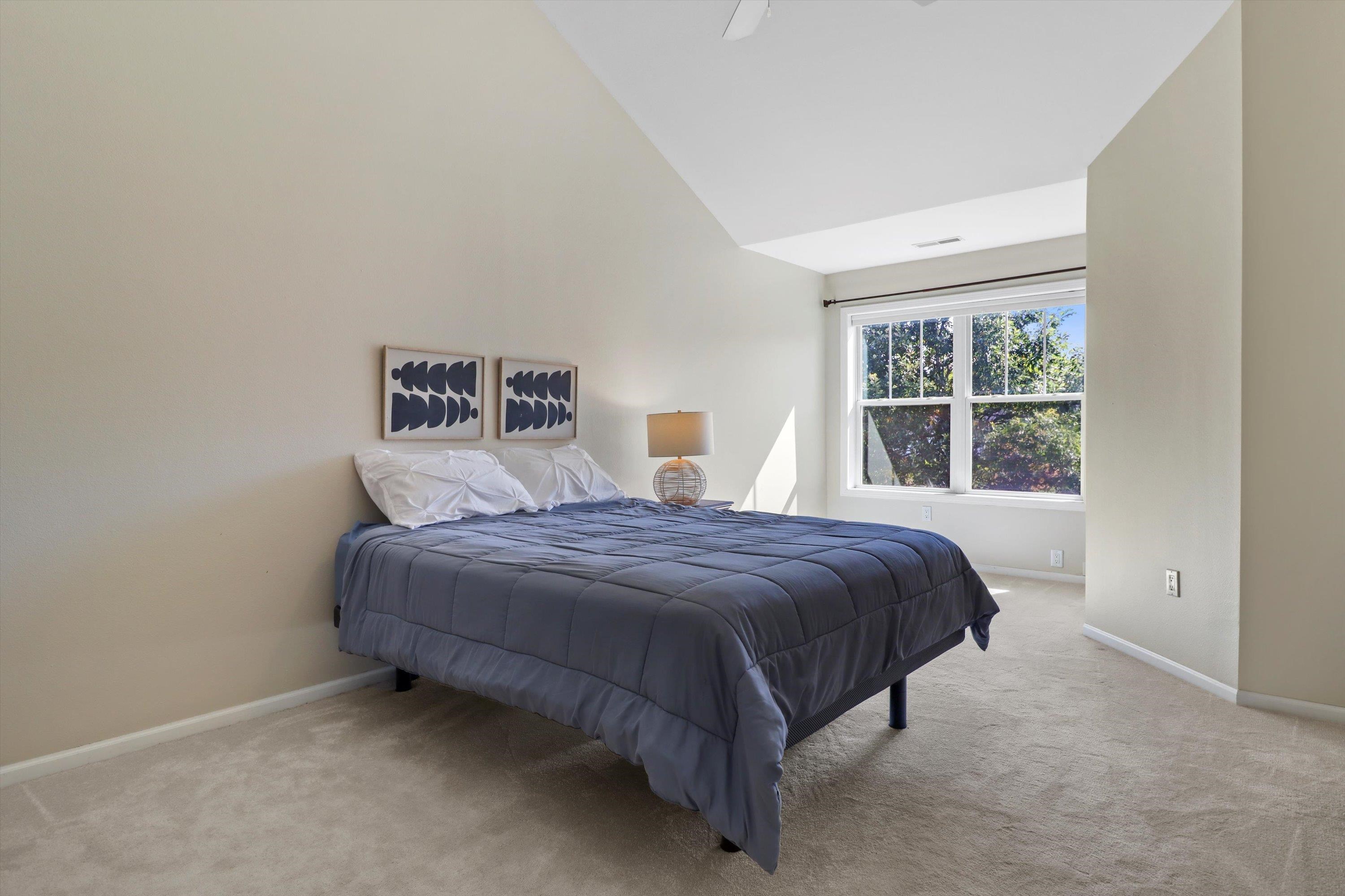25 Corner Stone Way Unit: 18