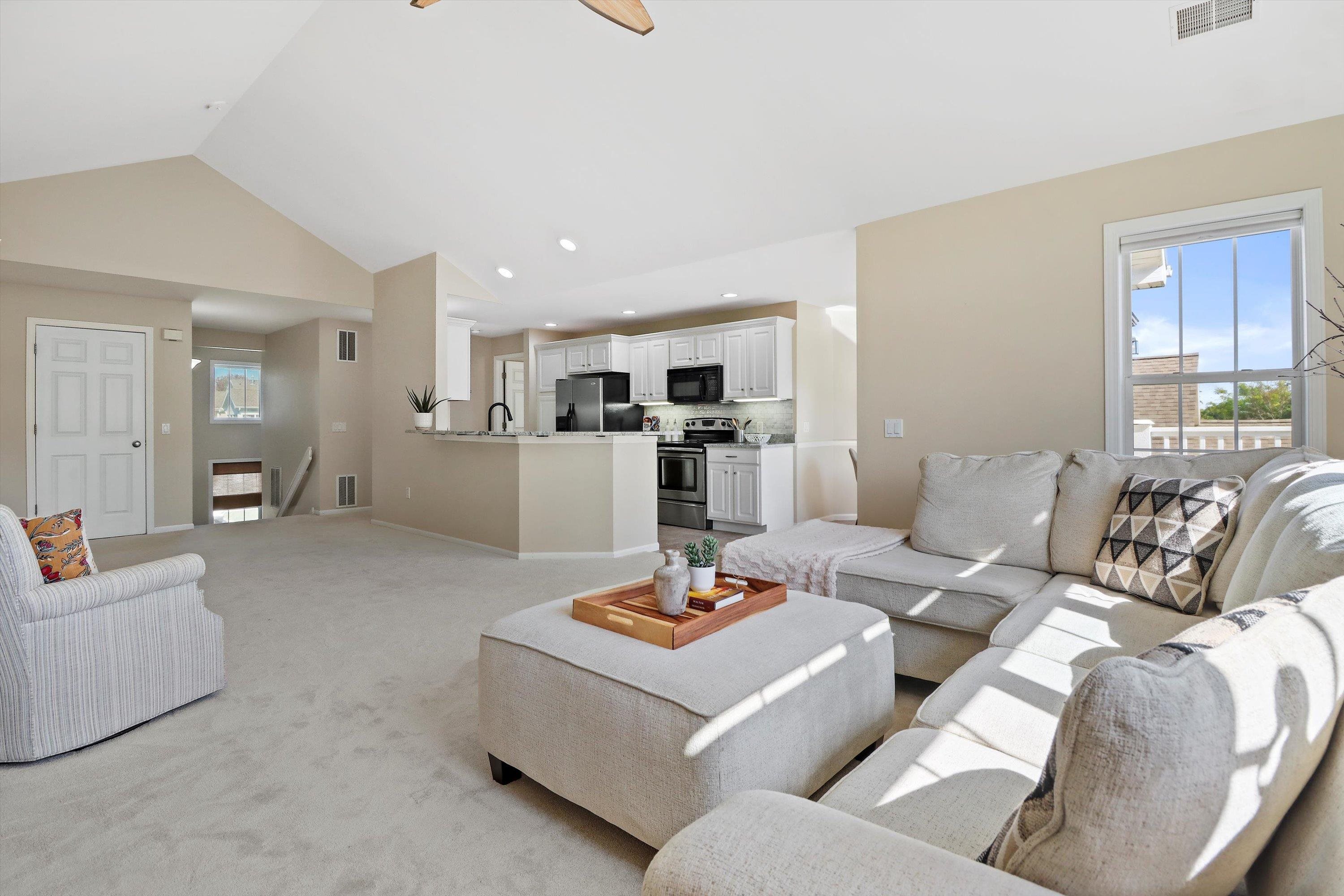 25 Corner Stone Way Unit: 18