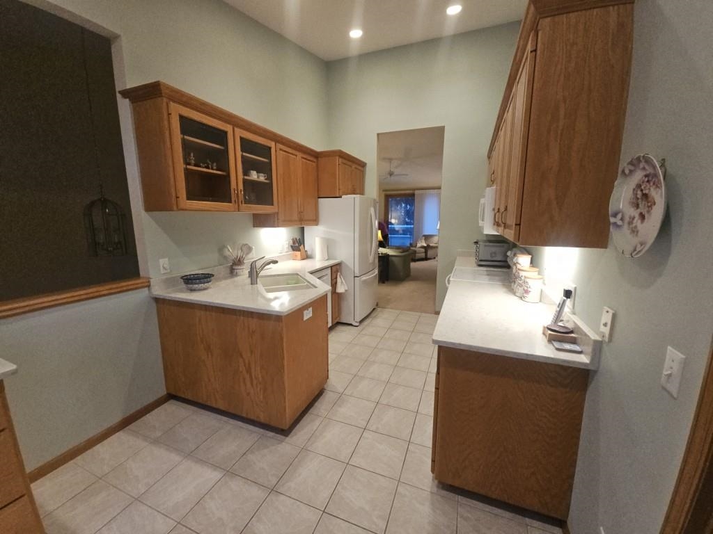 28 Deer Point Trail
