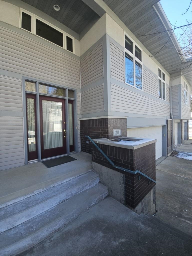 28 Deer Point Trail