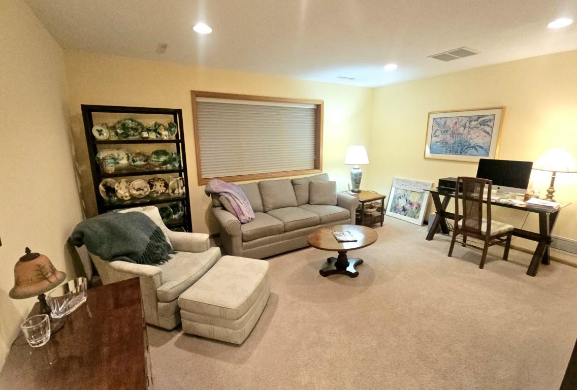 28 Deer Point Trail
