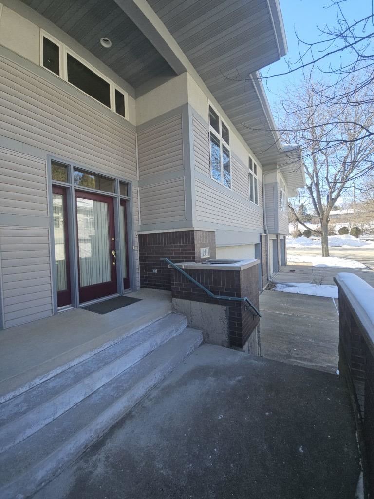 28 Deer Point Trail