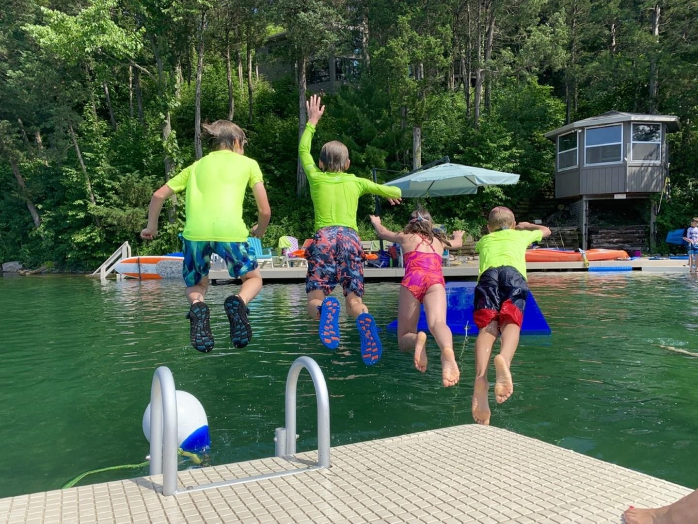 W4996 Robinson Drive