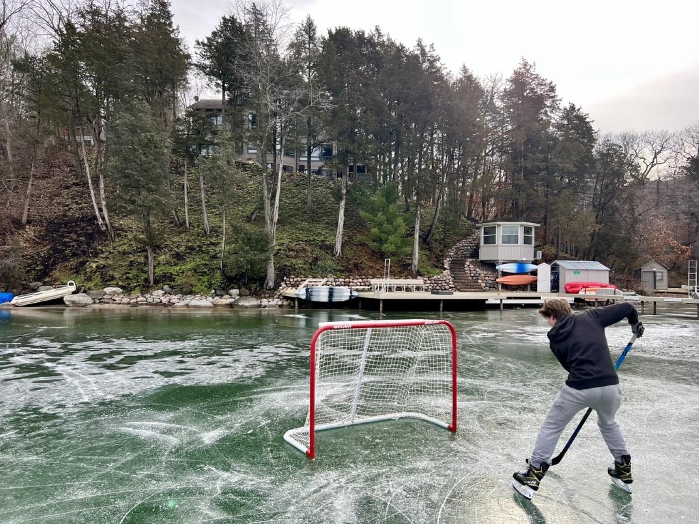 W4996 Robinson Drive