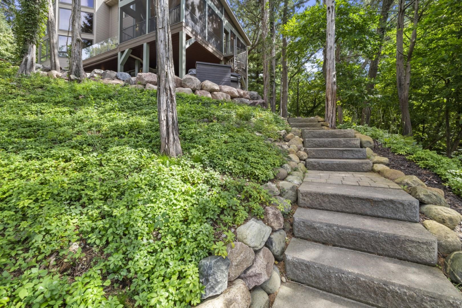 W4996 Robinson Drive