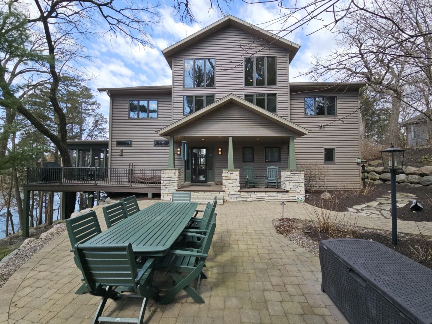 W4996 Robinson Drive