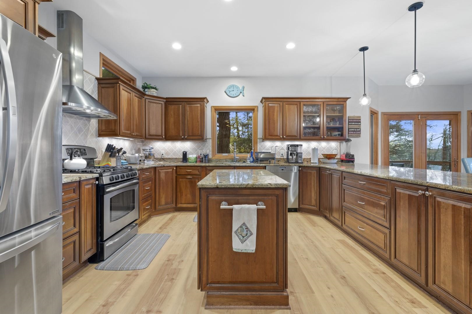 W4996 Robinson Drive