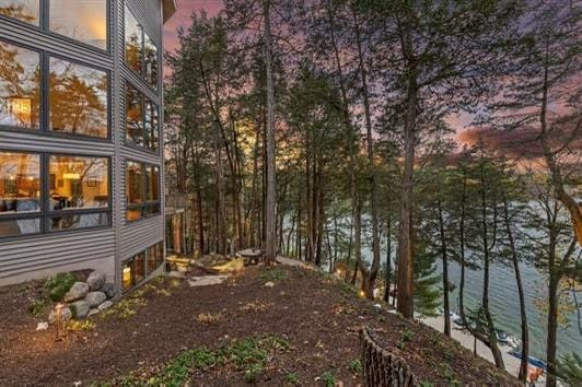 W4996 Robinson Drive