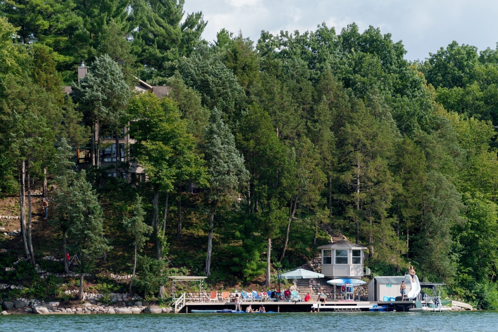 W4996 Robinson Drive