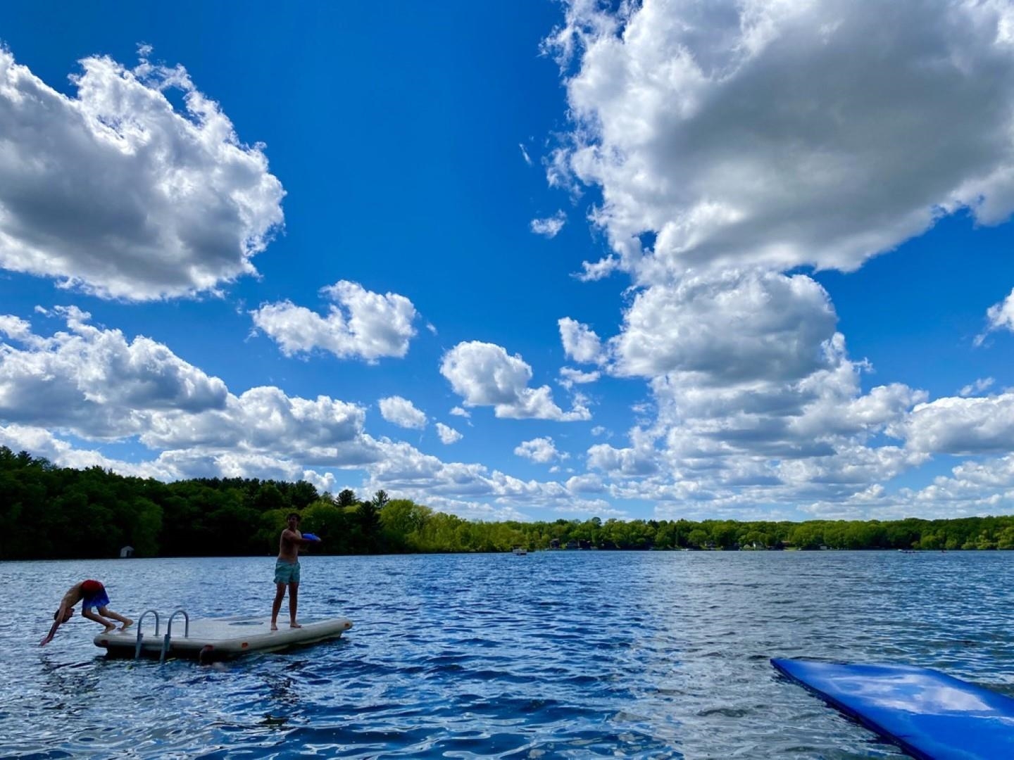 W4996 Robinson Drive