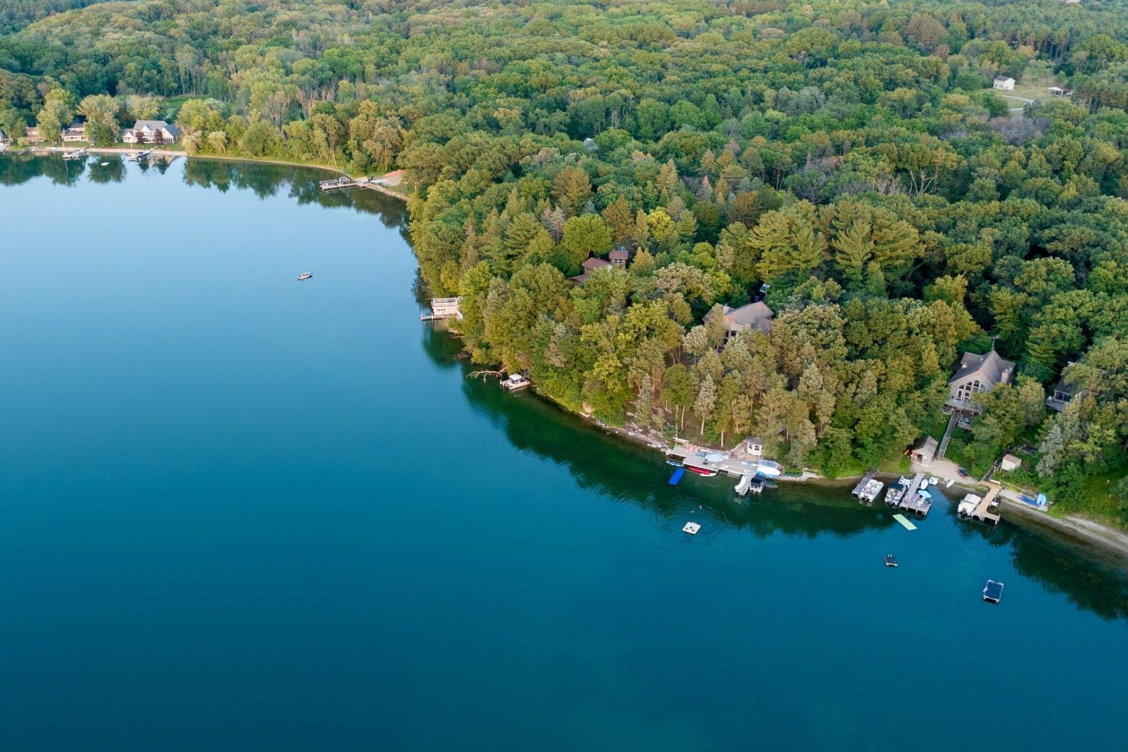 W4996 Robinson Drive