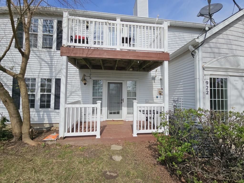 922 Harbor House Drive 1