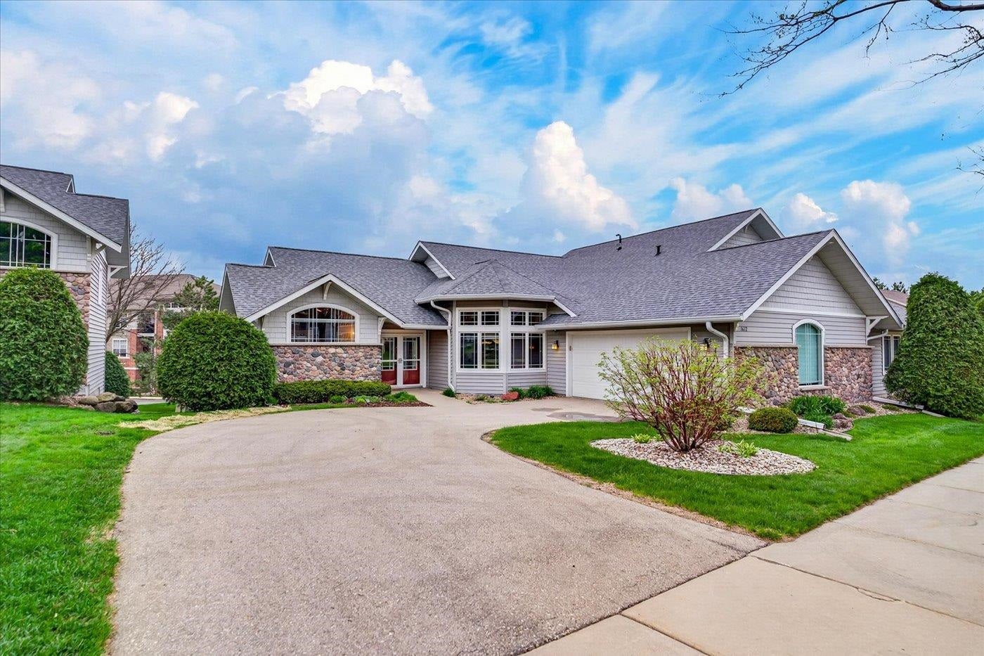 1612 Dewberry Drive