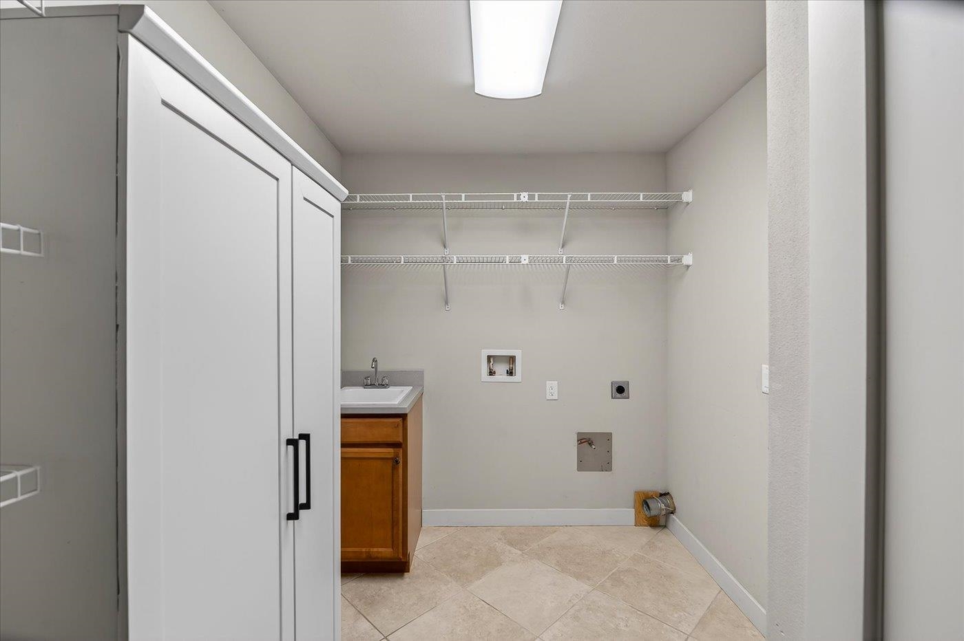 1612 Dewberry Drive