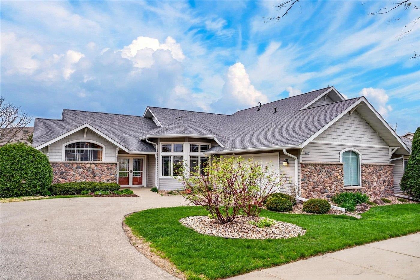 1612 Dewberry Drive