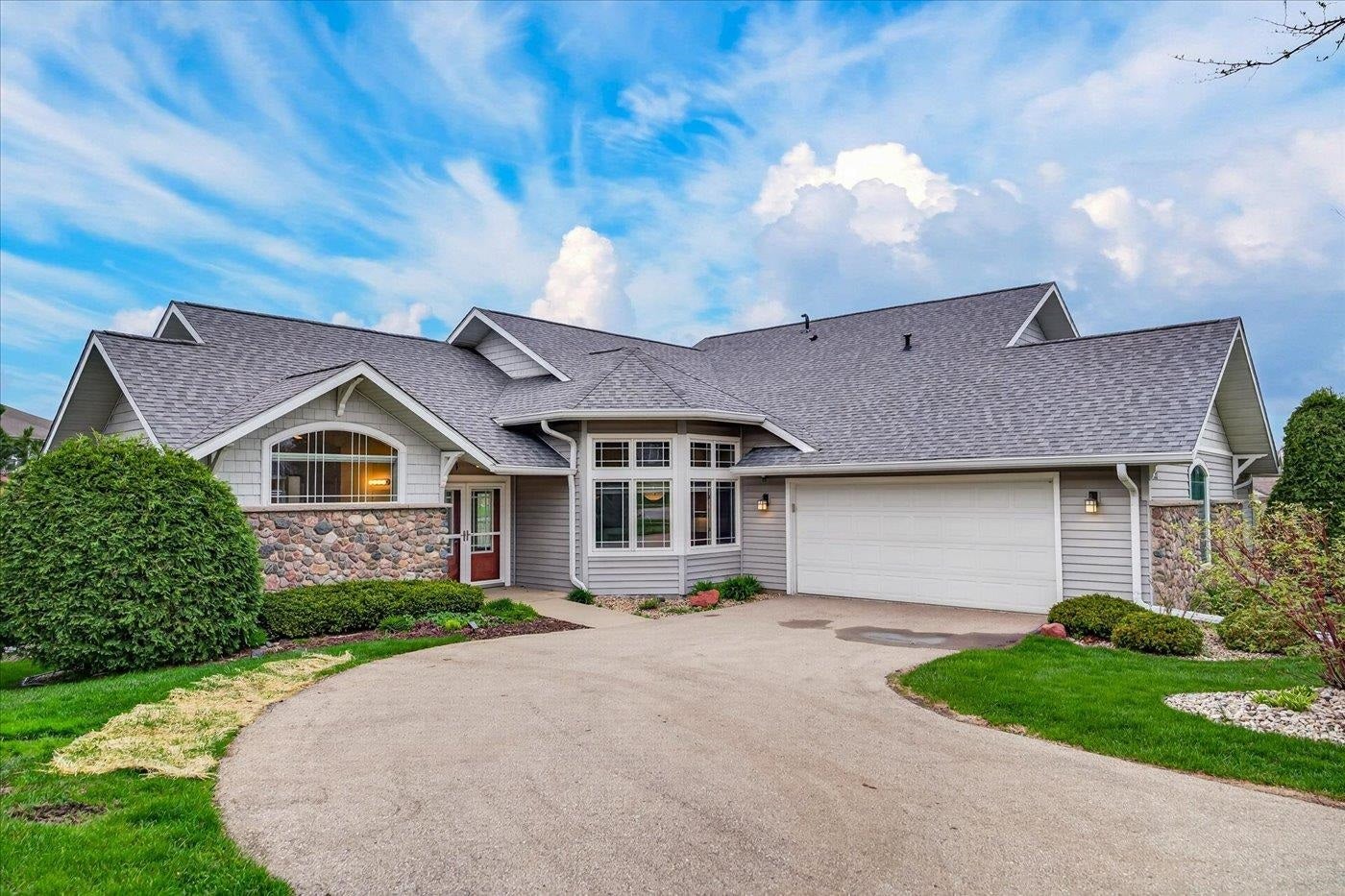 1612 Dewberry Drive