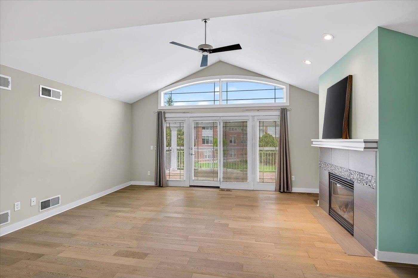 1612 Dewberry Drive