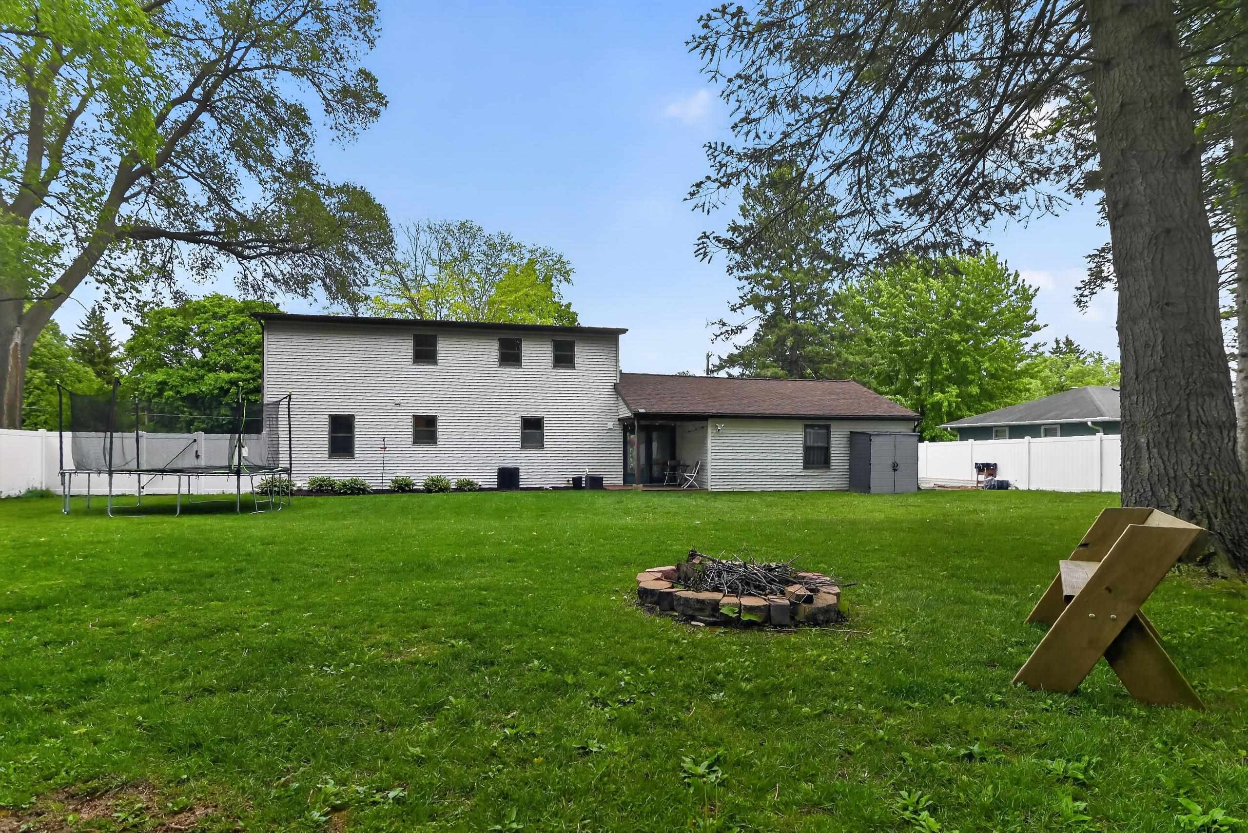 2401 County Road MM