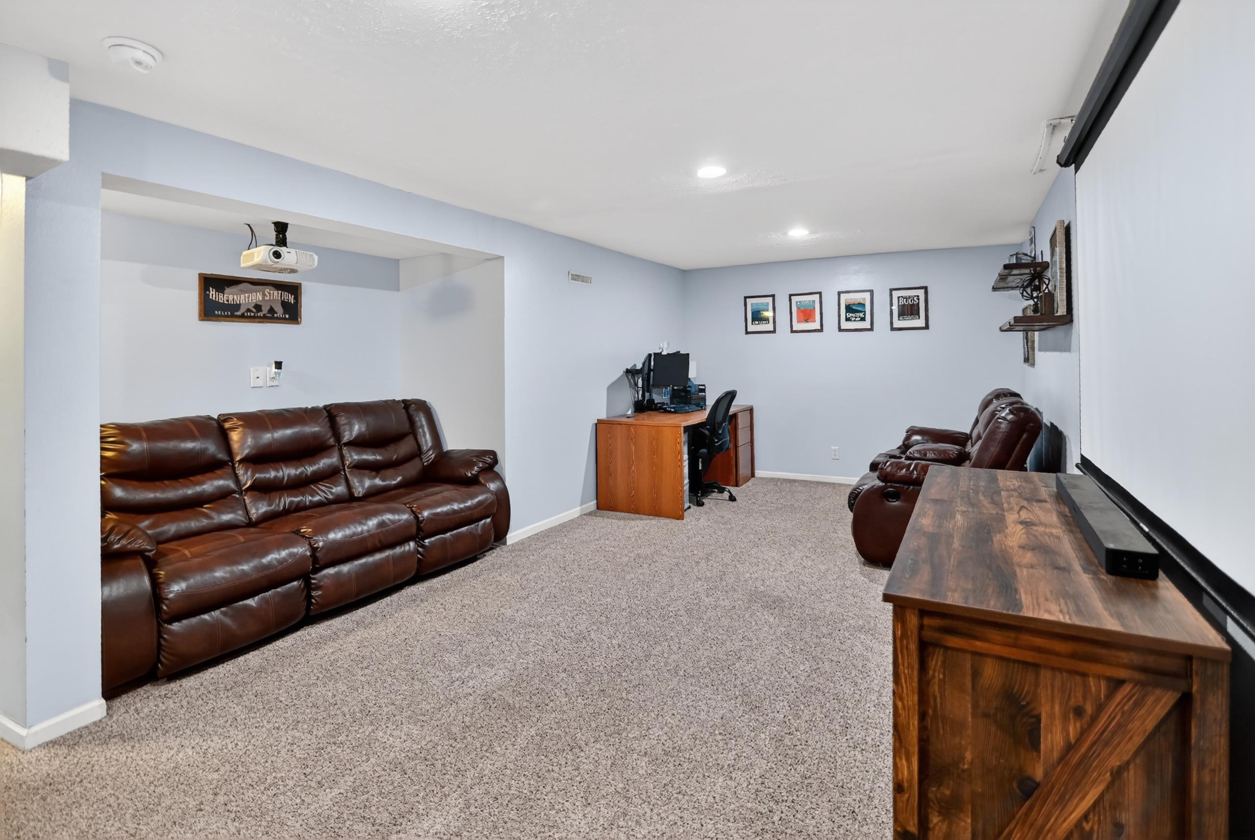 2401 County Road MM