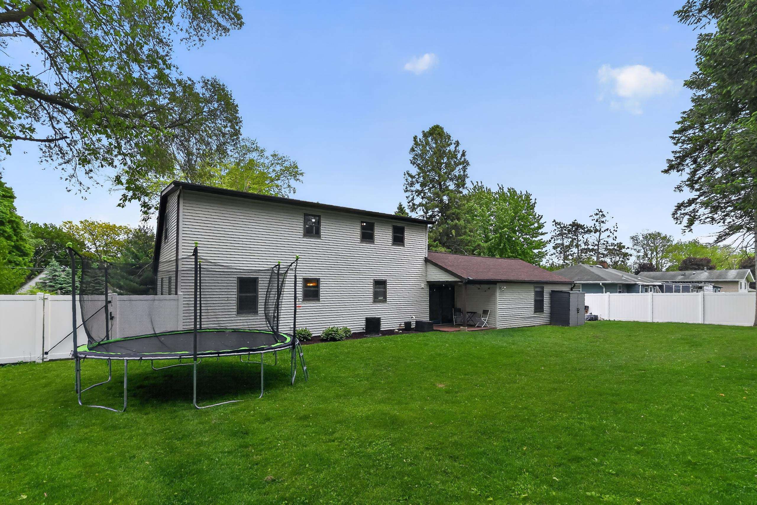 2401 County Road MM