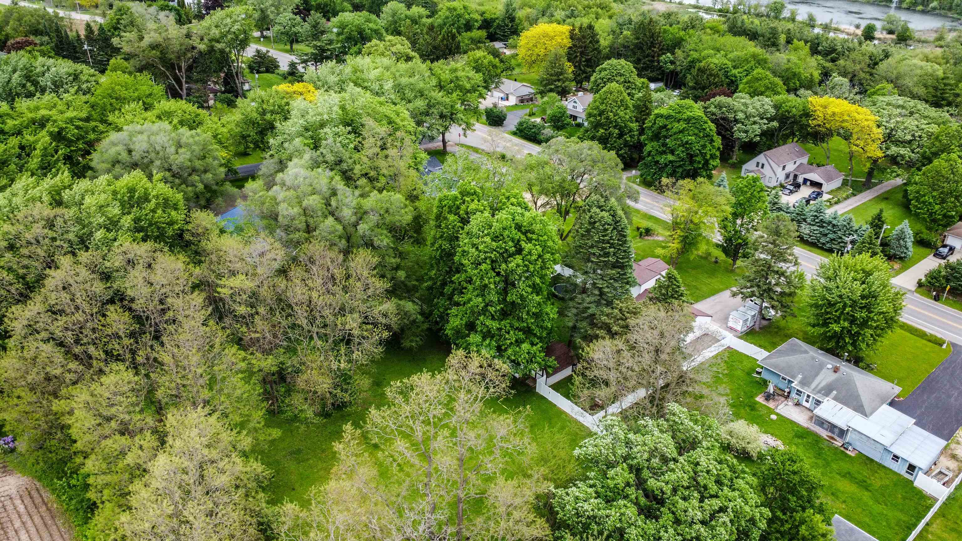 2401 County Road MM