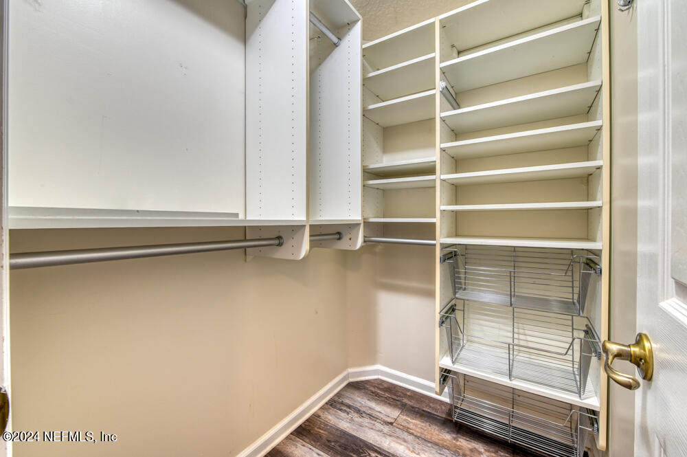 160 SHELBYS COVE Court